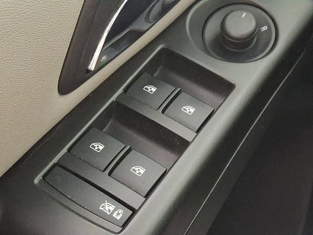 Used 2013 Chevrolet Cruze LS FWD image 21