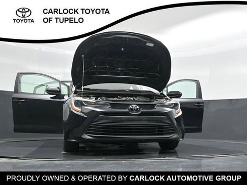 Used 2024 Toyota Corolla LE image 38