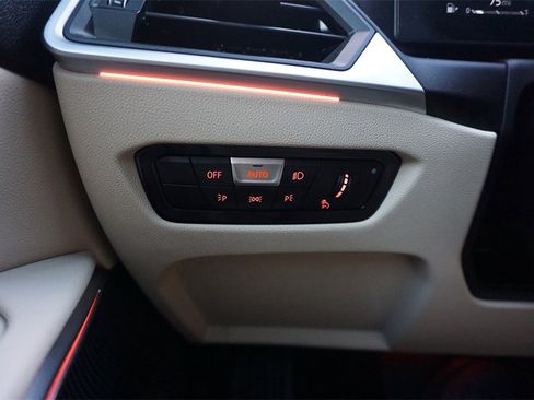 Used 2023 BMW 330i xDrive Sedan w/ Driving Assistance Package image 5