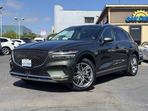 Used 2025 Genesis GV70 2.5T AWD/4WD image 2