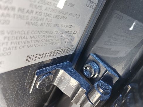 New 2025 Audi Q5 Premium Plus image 7