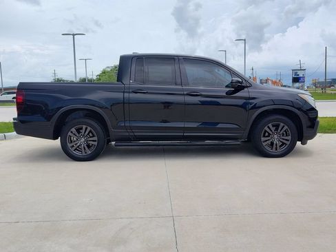 Used 2019 Honda Ridgeline Sport image 12