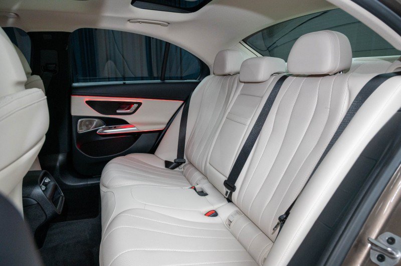 Certified 2026 Mercedes-Benz E 350 Sedan image 14