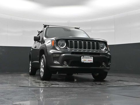Used 2022 Jeep Renegade Latitude image 33