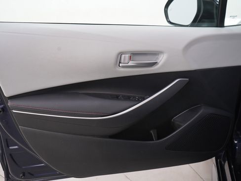 Used 2024 Toyota Corolla SE w/ SE Premium Package image 19