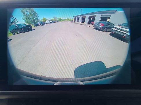 Used 2024 Jeep Wrangler Unlimited w/ Dual Top Group AWD/4WD image 30