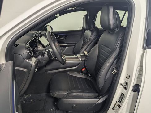 Used 2025 Mercedes-Benz GLC 43 AMG 4MATIC image 12