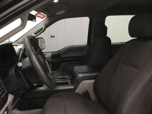 Used 2018 Ford F150 XL w/ Equipment Group 101A Mid AWD/4WD image 9