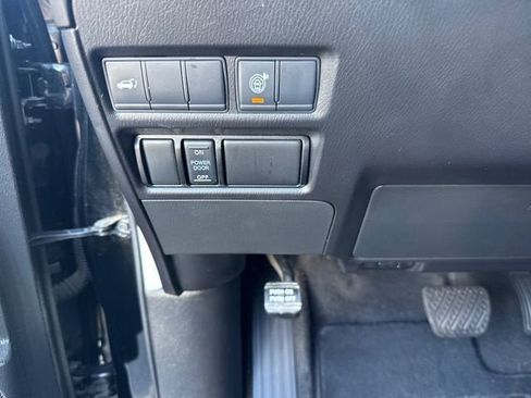 Used 2021 Nissan Armada SL w/ Captain's Chairs Package AWD/4WD image 26