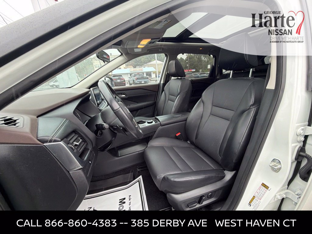 Certified 2023 Nissan Rogue SV w/ SV Premium B Package AWD/4WD image 19