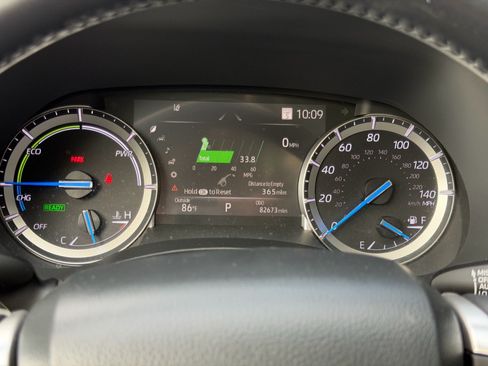 Used 2022 Toyota Highlander Platinum AWD/4WD image 31