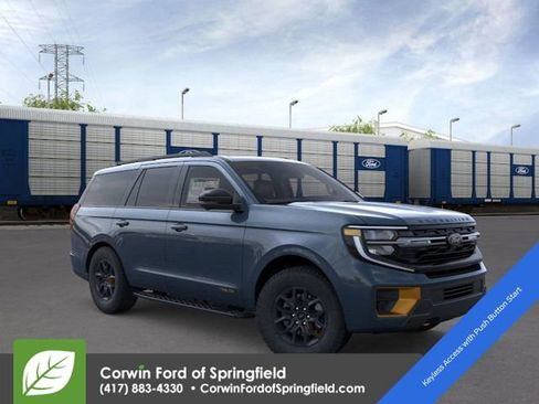 New 2026 Ford Expedition Tremor image 7