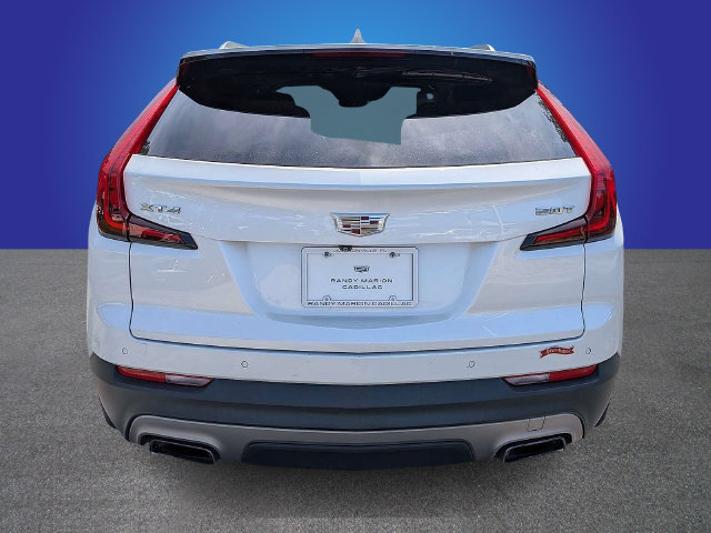 Used 2019 Cadillac XT4 Premium Luxury w/ Cold Weather Package FWD image 4