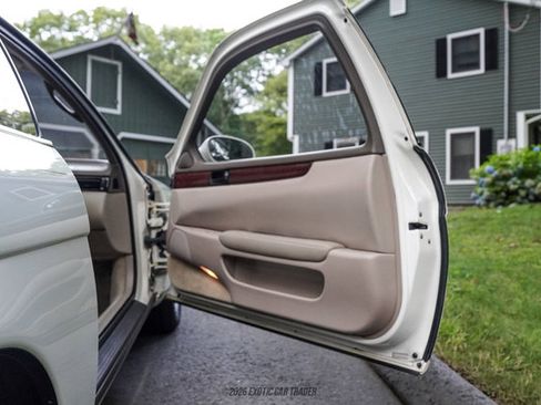 Used 1994 Lexus SC 300 Coupe RWD image 25