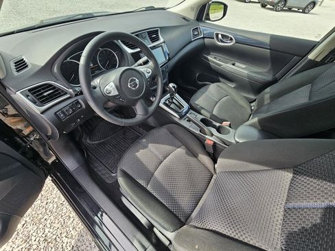 Used 2019 Nissan Sentra SR FWD image 16