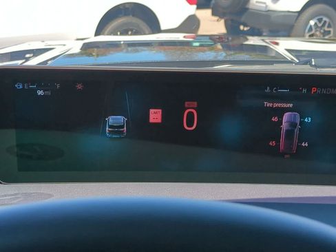 New 2025 Ford Expedition Platinum w/ Stealth Performance Package image 34