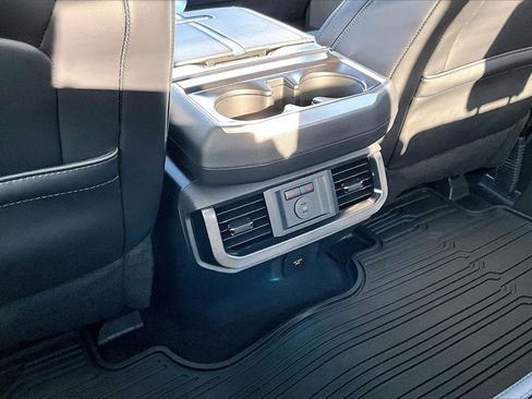 New 2025 Ford F150 Platinum w/ FX4 Off-Road Package image 18