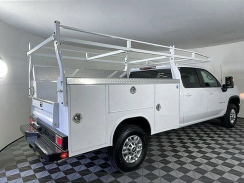 New 2025 Chevrolet Silverado 2500 LT w/ Convenience Package image 4