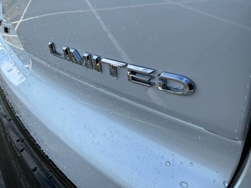 New 2026 Toyota Crown Signia Limited image 17