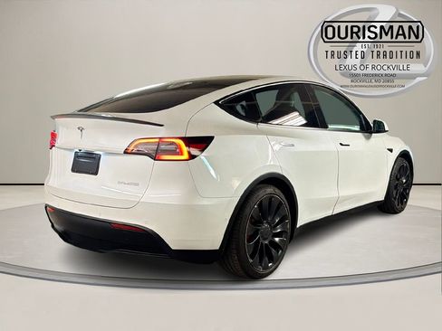 Used 2022 Tesla Model Y Performance image 7