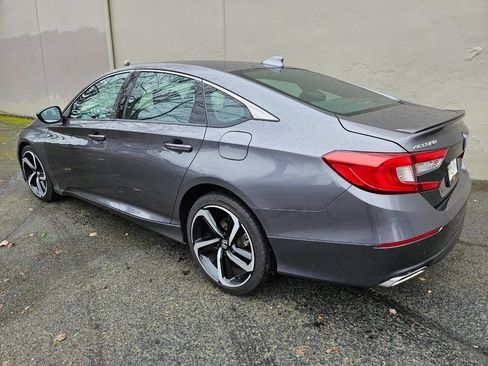 Used 2020 Honda Accord Sport image 3