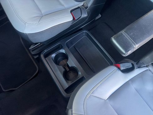 Certified 2021 Ford Explorer XLT w/ Equipment Group 202A image 18