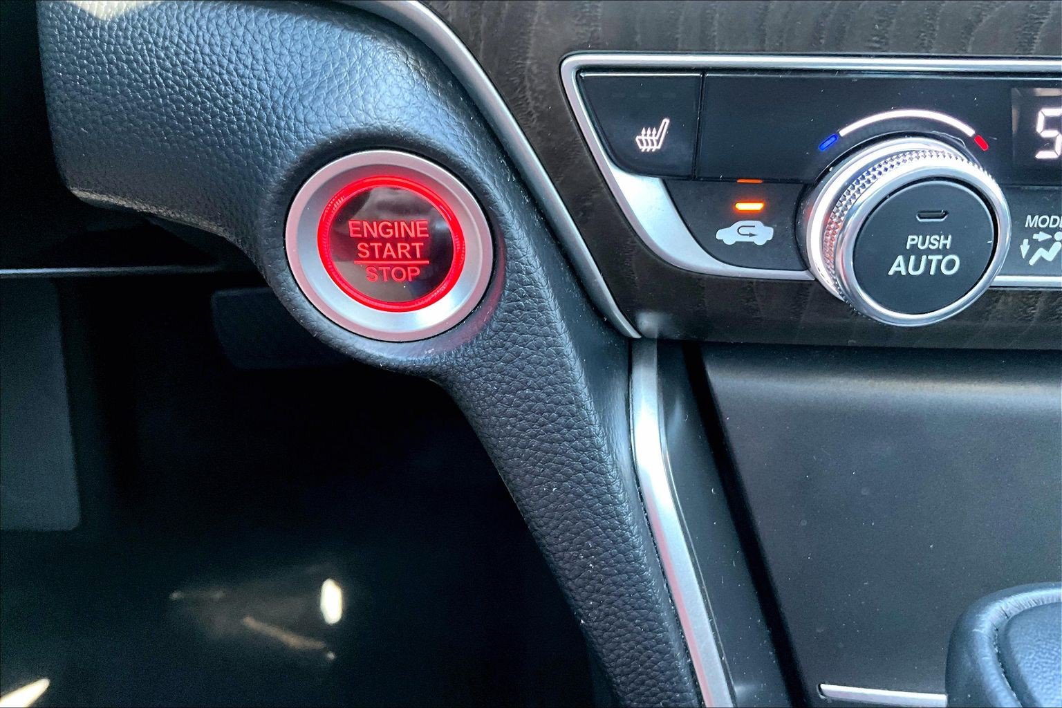 Used 2018 Honda Accord EX-L image 23