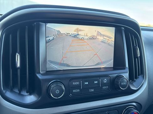 Used 2016 Chevrolet Colorado Z71 image 28