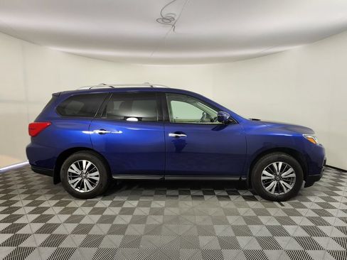 Used 2020 Nissan Pathfinder SL AWD/4WD image 6
