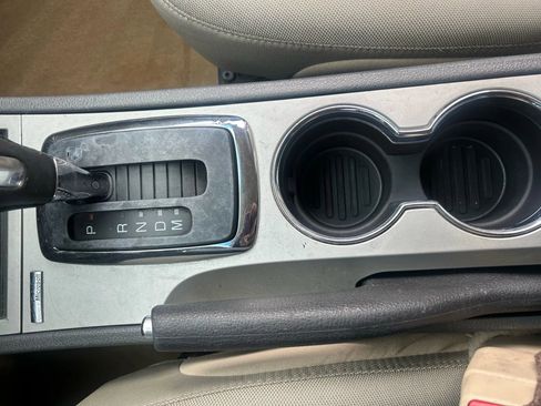 Used 2011 Ford Fusion SEL image 18