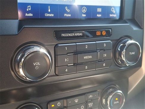 Used 2021 Ford F250 Lariat w/ Lariat Ultimate Package image 19