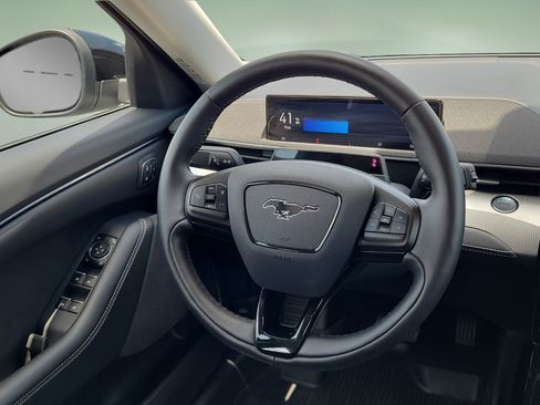Used 2023 Ford Mustang Mach-E Select w/ Comfort Package Lite AWD/4WD image 12