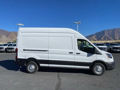 New 2026 Ford Transit 250 148 High Roof AWD image 5