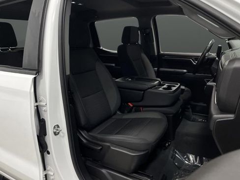 Used 2022 Chevrolet Silverado 1500 LT w/ Z71 Off-Road Package image 30