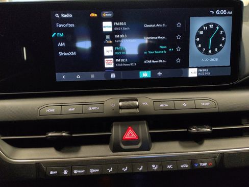 Used 2025 Kia K4 FWD image 25