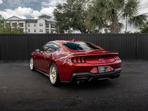 Used 2024 Ford Mustang GT Premium RWD image 6
