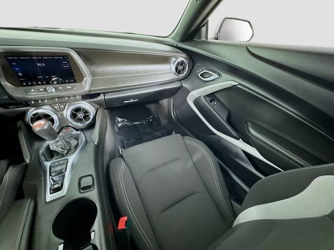 Used 2021 Chevrolet Camaro SS RWD image 15