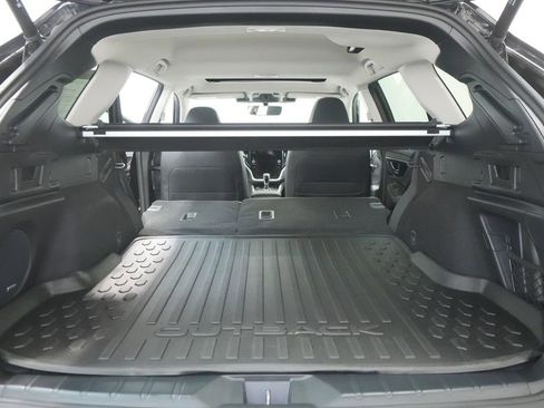 Used 2023 Subaru Outback Limited image 28