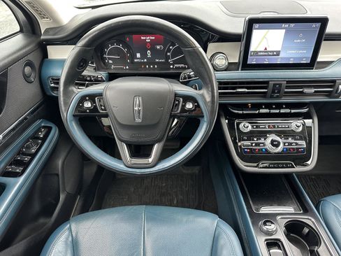 Used 2020 Lincoln Corsair Reserve AWD/4WD image 12