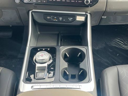 New 2026 Kia Carnival EX FWD image 16