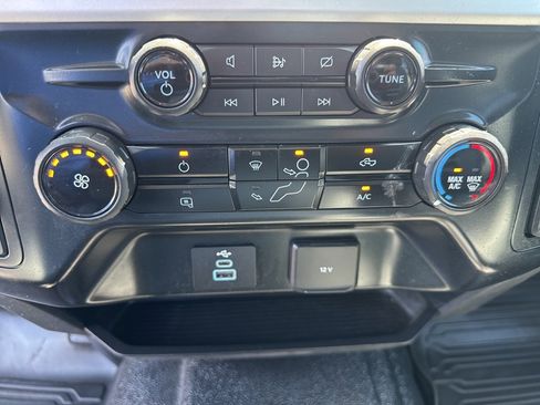 Used 2023 Ford F250 XL w/ XL Chrome Package image 38