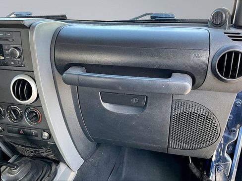 Used 2010 Jeep Wrangler Sport AWD/4WD image 17