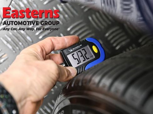 Used 2021 Tesla Model 3 Standard Range Plus image 25