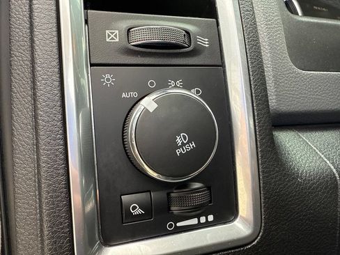 Used 2018 RAM 1500 Big Horn AWD/4WD image 24