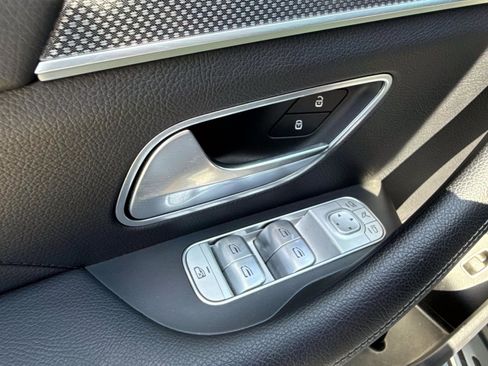 Certified 2022 Mercedes-Benz GLE 350 image 18