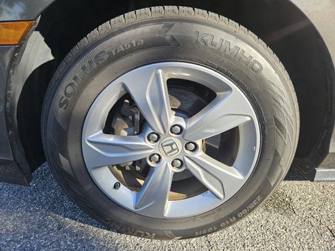 Used 2018 Honda Odyssey EX-L image 26