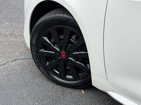 Used 2024 Toyota Corolla LE image 8