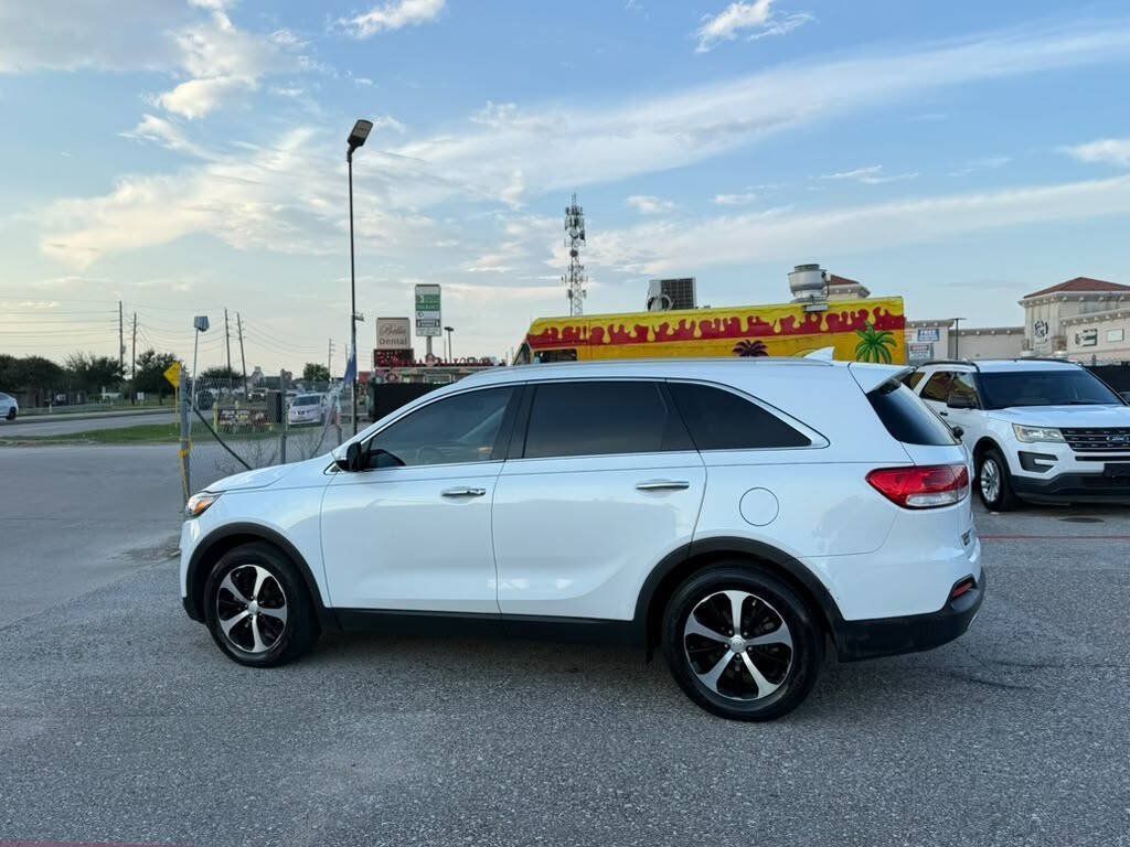 Used 2016 Kia Sorento EX w/ EX Premium Package FWD image 21
