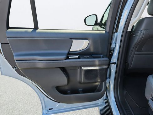 New 2026 Ford Expedition Active AWD/4WD image 26