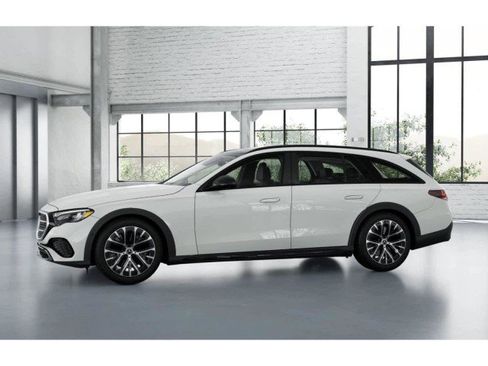 New 2026 Mercedes-Benz E 450 4MATIC All-Terrain Wagon image 35